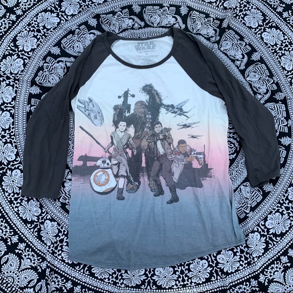 Her Universe Tops - Star Wars Her Universe Baseball Tee 💕